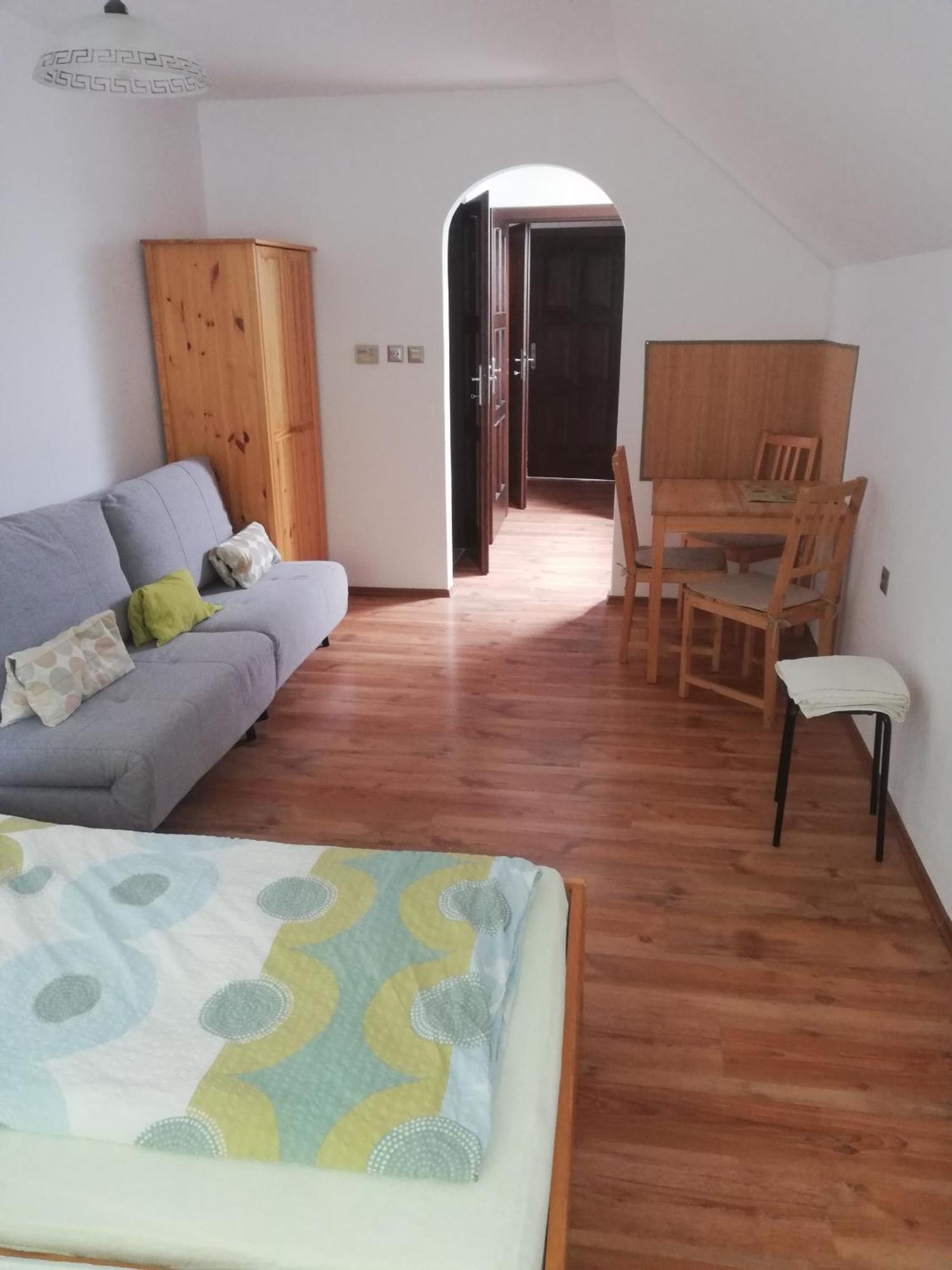 Apartmany Pod Kaplickou Stachy Zewnętrze zdjęcie